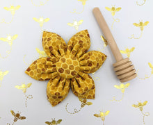 Honeycomb Daisy
